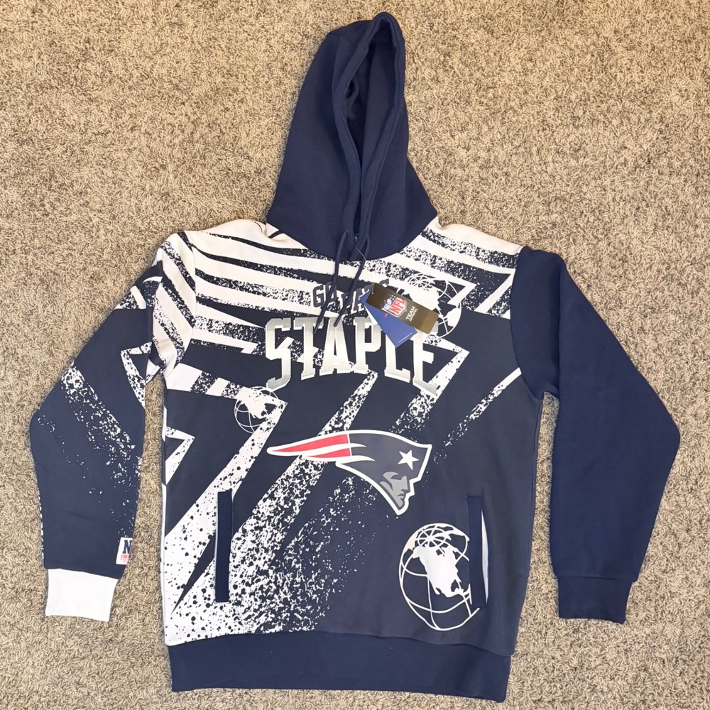 NFL Staple New England Patriots Mens XL Navy Blue Graphic Hoodie New